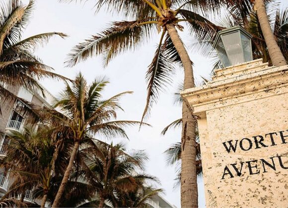 WORTH AVENUE, LUXO EM PALM BEACH Capa
