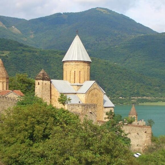 Georgia-Myths-and-Mountains-01_Easy-Resize.com (1)