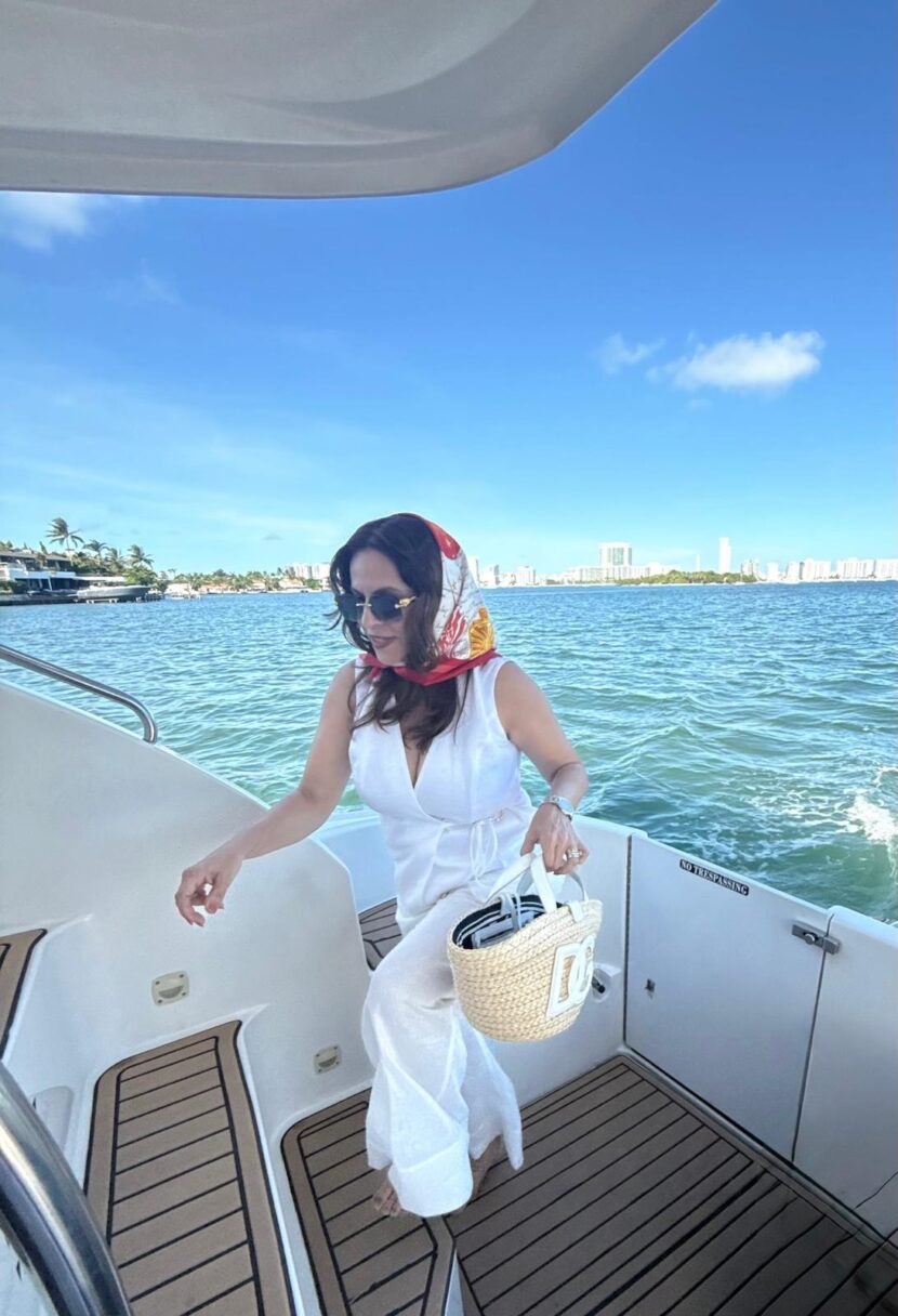 AH MAR by Monami – Entre a brisa do mar e o brilho da moda em Miami WhatsApp Image 2025-08-15 at 10.40.01 AM