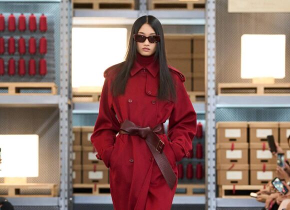 Max Mara celebra 75 anos em Xangai com o desfile Kinetic Chic WhatsApp Image 2026-06-17 at 10.37.34 (1)